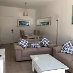 Kings Palace - Superb 2 Bed Ground Floor Apartment