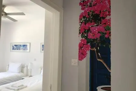 Kings Palace - Superb 2 Bed Ground Floor פאפוס